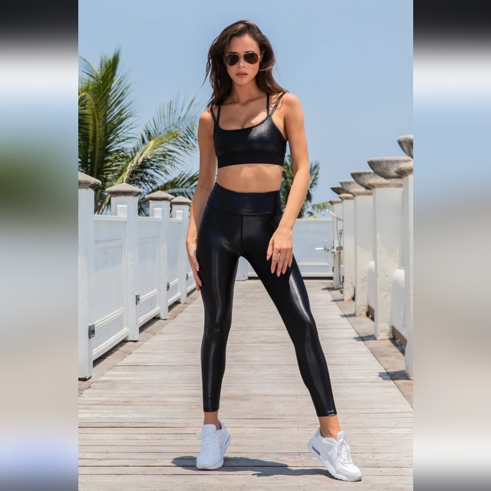 Noli Yoga | Liquid Leggings